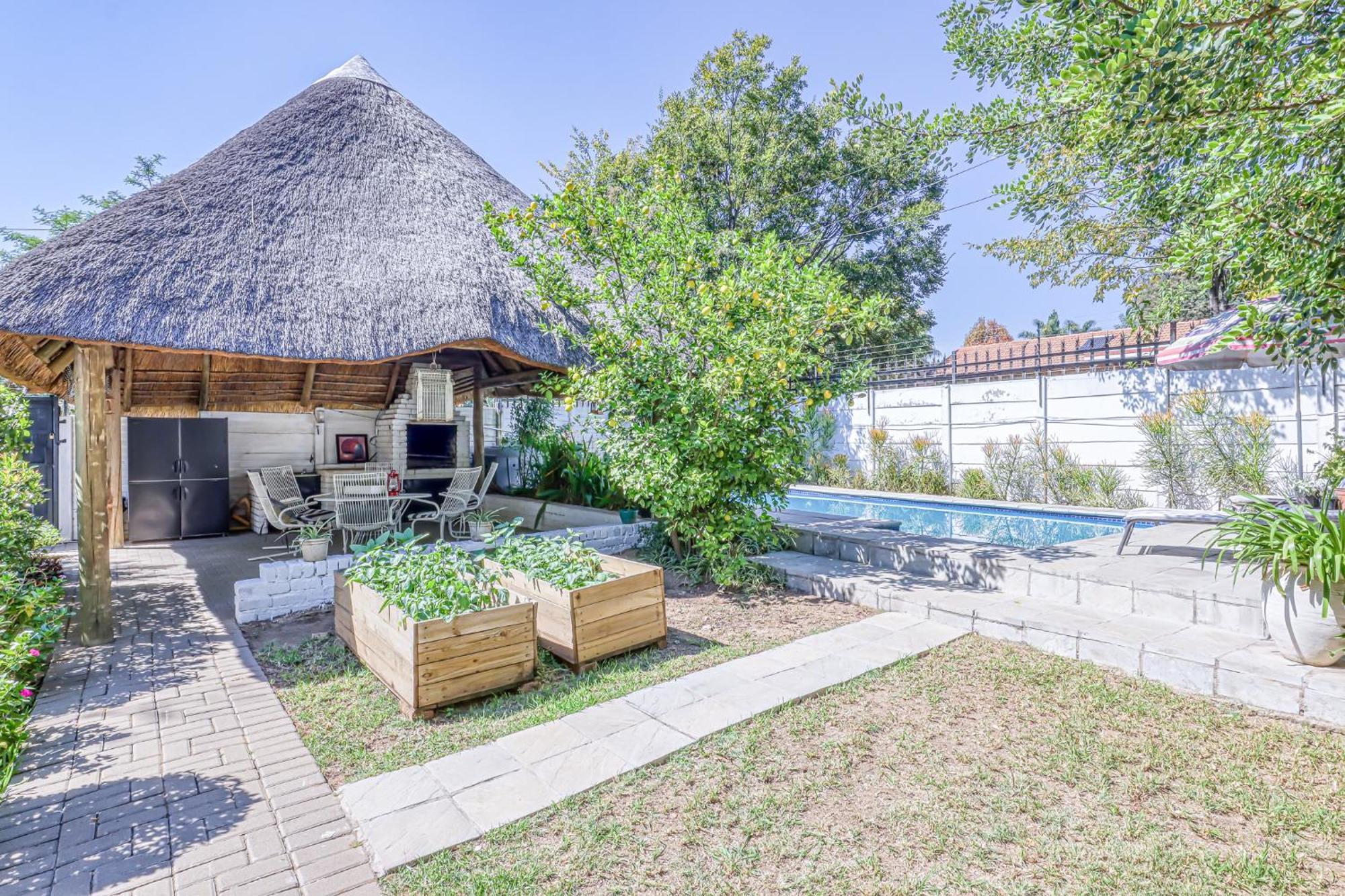 Готель The Bedford Manor Центуріон Екстер'єр фото
